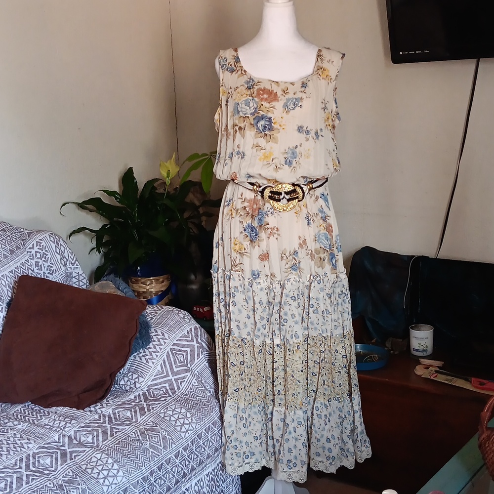 ROBBIE BEE Maxi DRESS